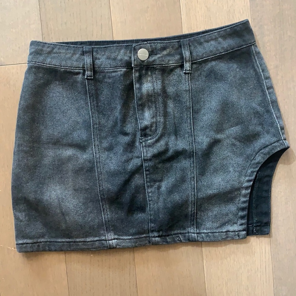 denim skirt with slit